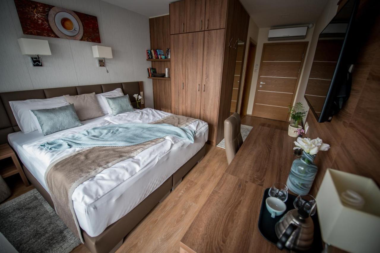 Bed and Breakfast Mokka House Panzio Miskolc Exterior foto