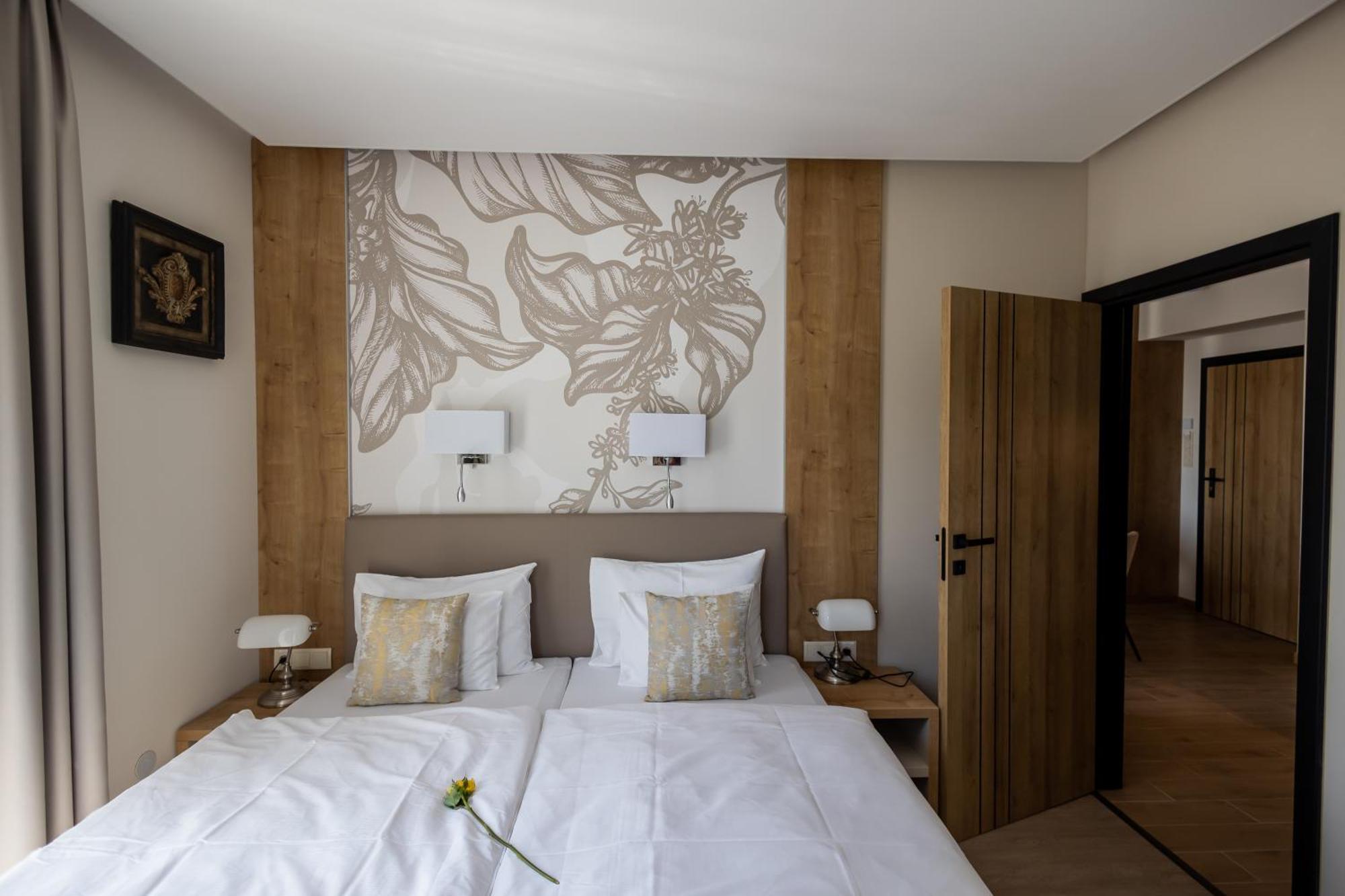 Bed and Breakfast Mokka House Panzio Miskolc Exterior foto
