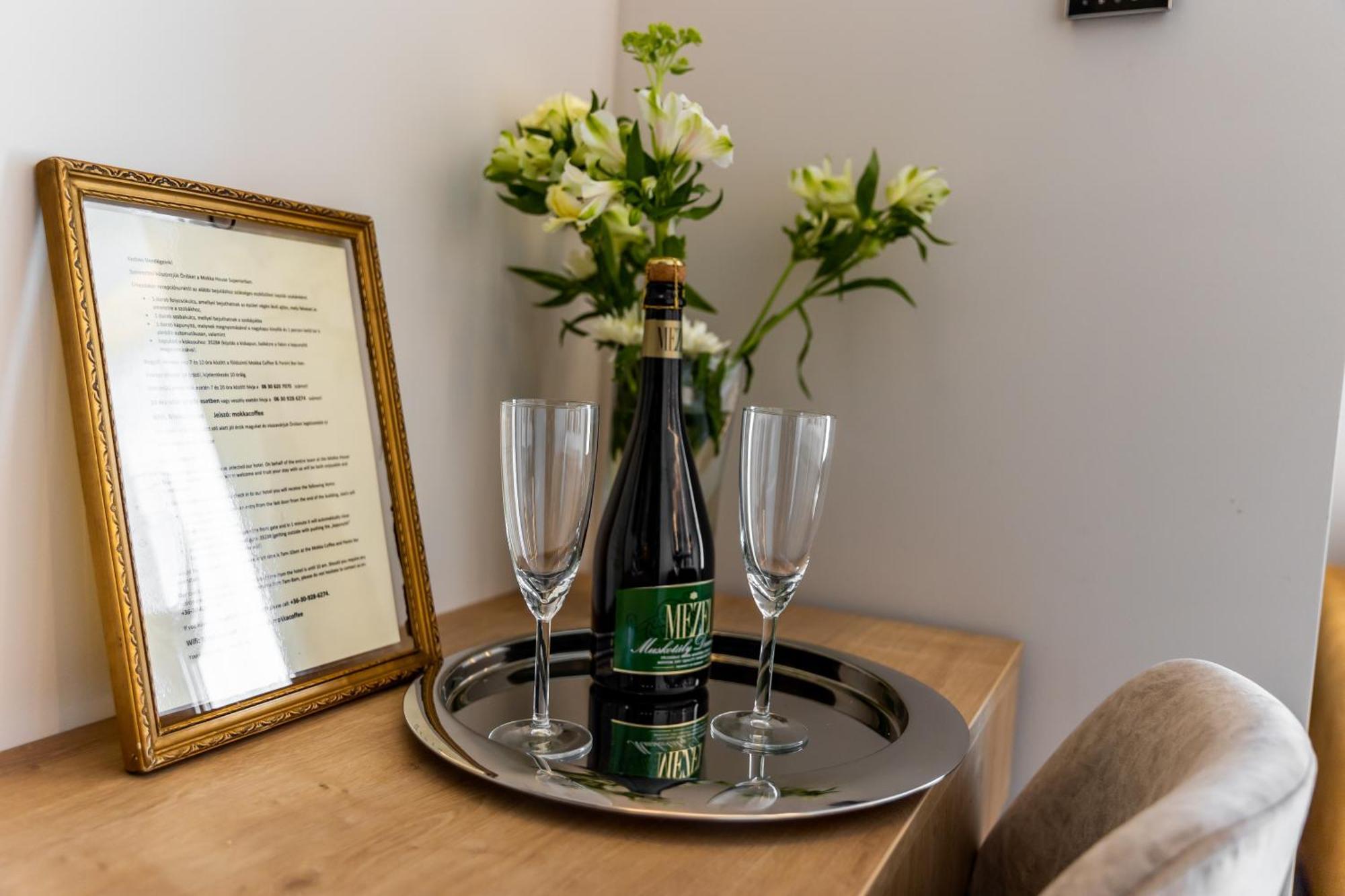 Bed and Breakfast Mokka House Panzio Miskolc Exterior foto